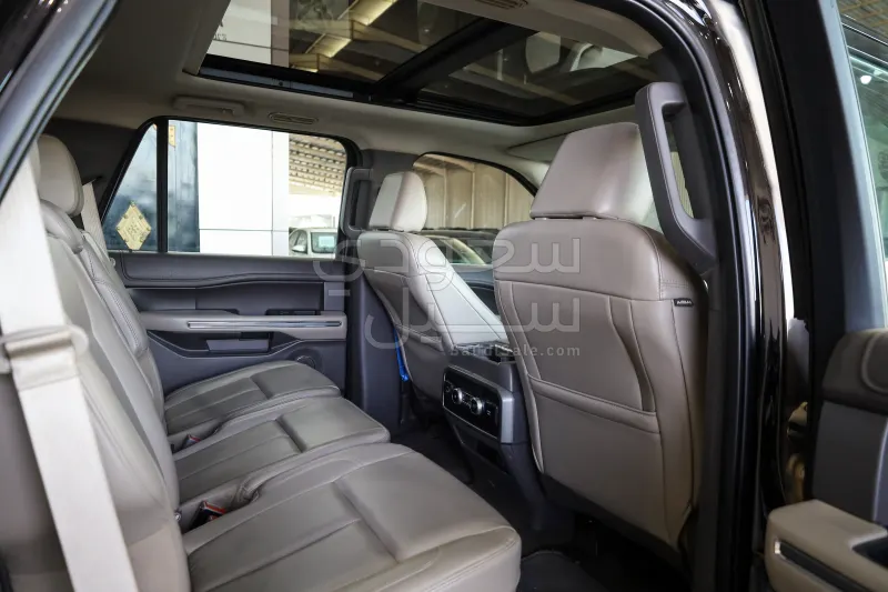 2021 فورد اكسبيديشن اكس ال تي