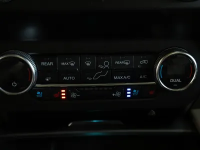 2021 فورد اكسبيديشن اكس ال تي