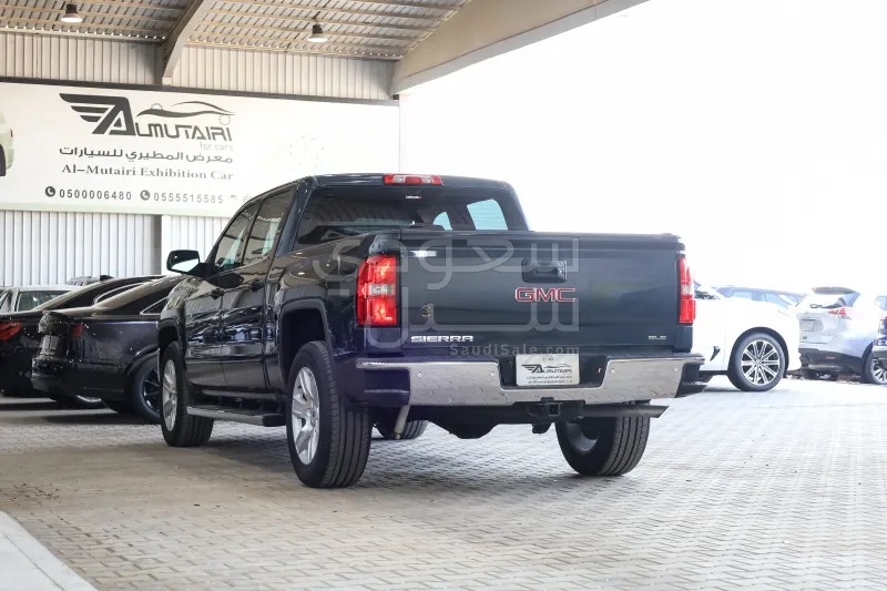 2018 جي ام سي سييرا اس ال اي