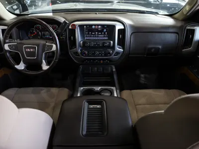 2018 جي ام سي سييرا اس ال اي