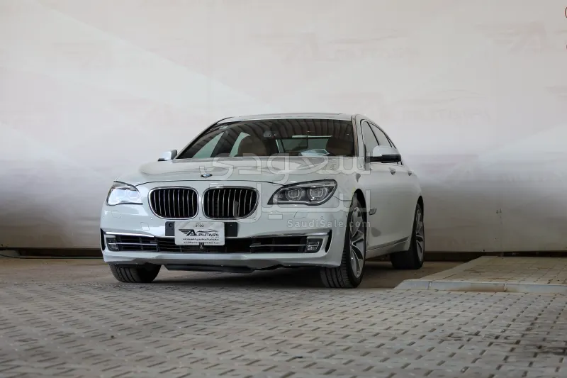 2014 بي ام دبليو الفئة السابعة 740 إل أي
