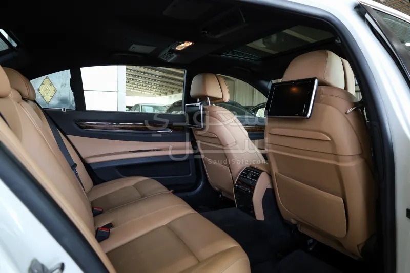 2014 بي ام دبليو الفئة السابعة 740 إل أي