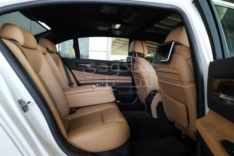 2014 بي ام دبليو الفئة السابعة 740 إل أي