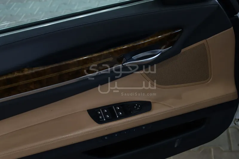 2014 بي ام دبليو الفئة السابعة 740 إل أي