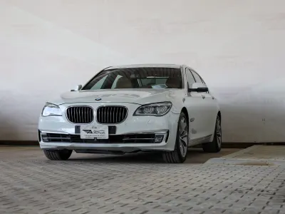 2014 بي ام دبليو الفئة السابعة 740 إل أي