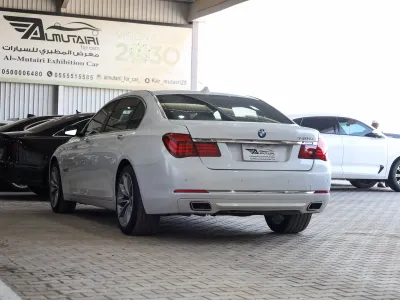 2014 بي ام دبليو الفئة السابعة 740 إل أي
