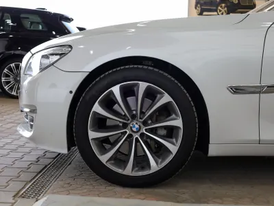 2014 بي ام دبليو الفئة السابعة 740 إل أي