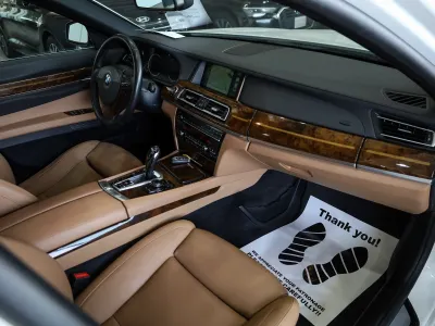 2014 بي ام دبليو الفئة السابعة 740 إل أي