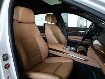 2014 بي ام دبليو الفئة السابعة 740 إل أي