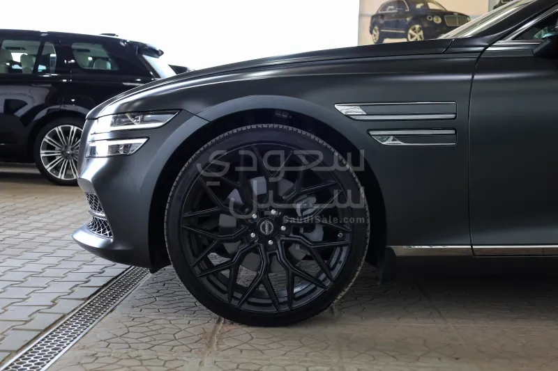 2024 جينيسيس جي 80