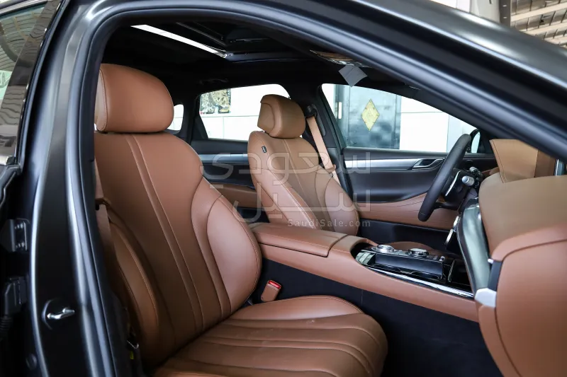 2024 جينيسيس جي 80