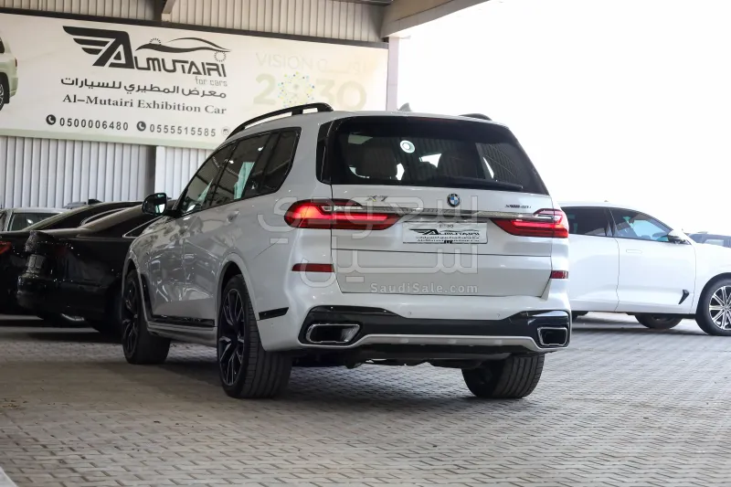 2020 بي ام دبليو الفئة اكس 7