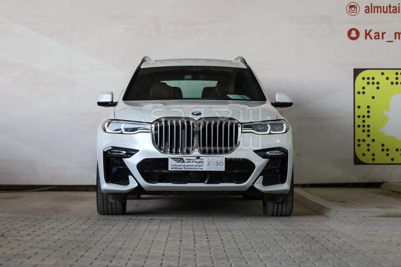 2020 بي ام دبليو الفئة اكس 7