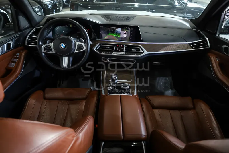 2020 بي ام دبليو الفئة اكس 7