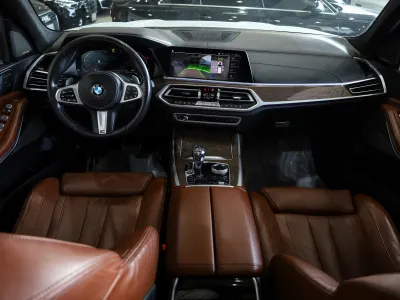 2020 بي ام دبليو الفئة اكس 7