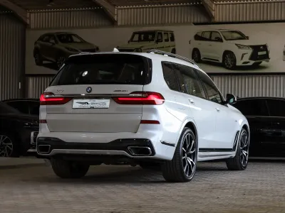 2020 بي ام دبليو الفئة اكس 7