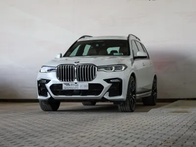 2020 بي ام دبليو الفئة اكس 7