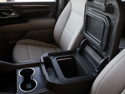 2023 جي ام سي يوكون اس ال اي