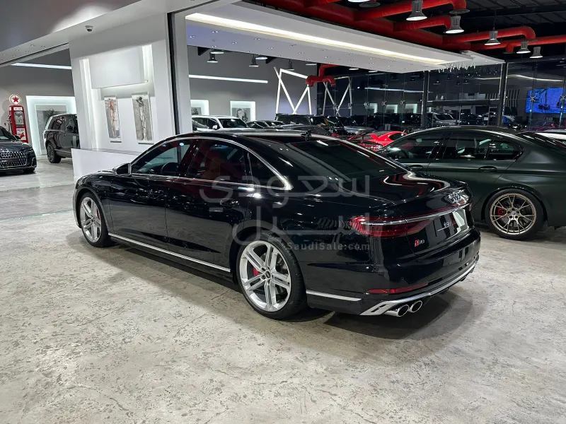 2023 اودي اس 8