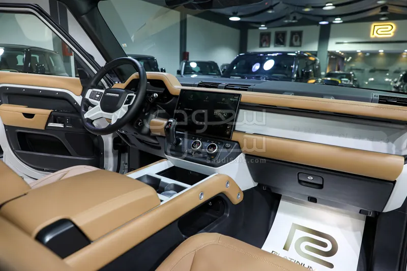 2026 لاند روفر ديفيندر اس اي