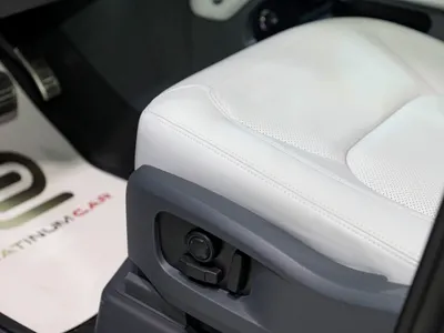 2026 لاند روفر ديفيندر اس اي