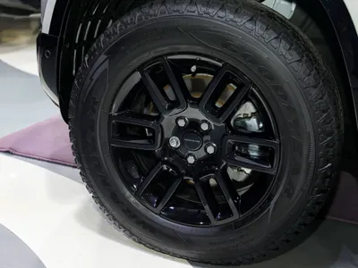 2026 لاند روفر ديفيندر اس اي