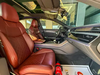 2021 اودي اي 8 ال