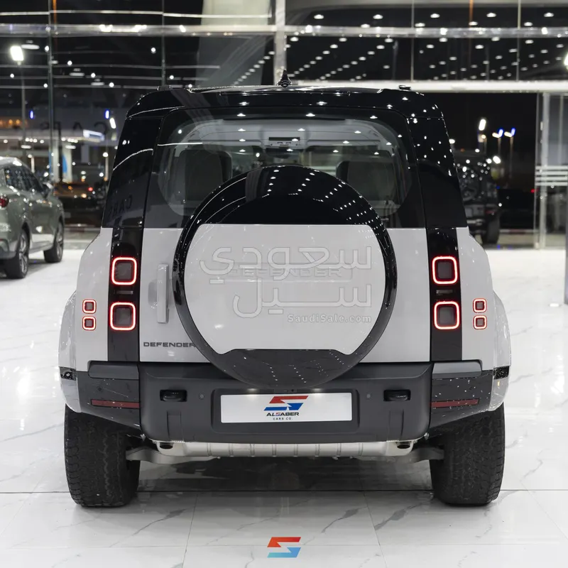 2026 لاند روفر ديفيندر اكس داينمك