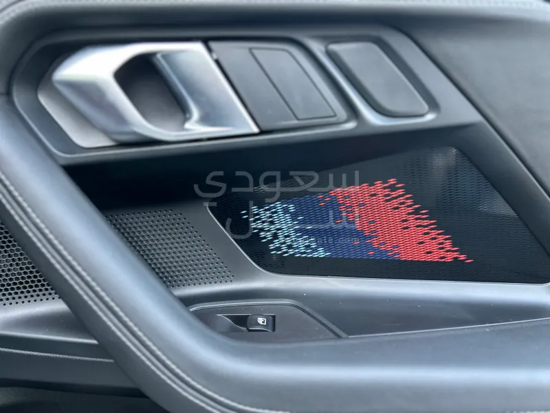 2024 بي ام دبليو الفئة ام إم 2