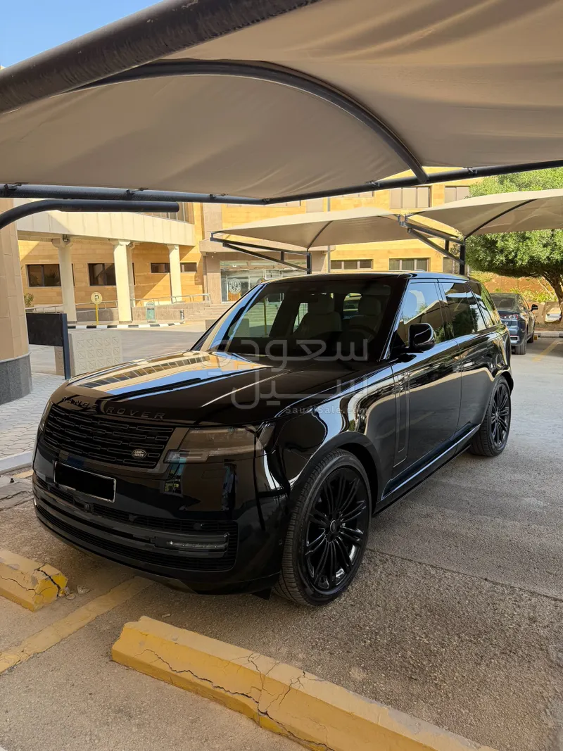 2025 لاند روفر رينج روفر اتش اس اي