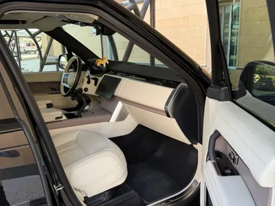 2025 لاند روفر رينج روفر اتش اس اي