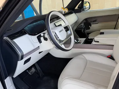 2025 لاند روفر رينج روفر اتش اس اي