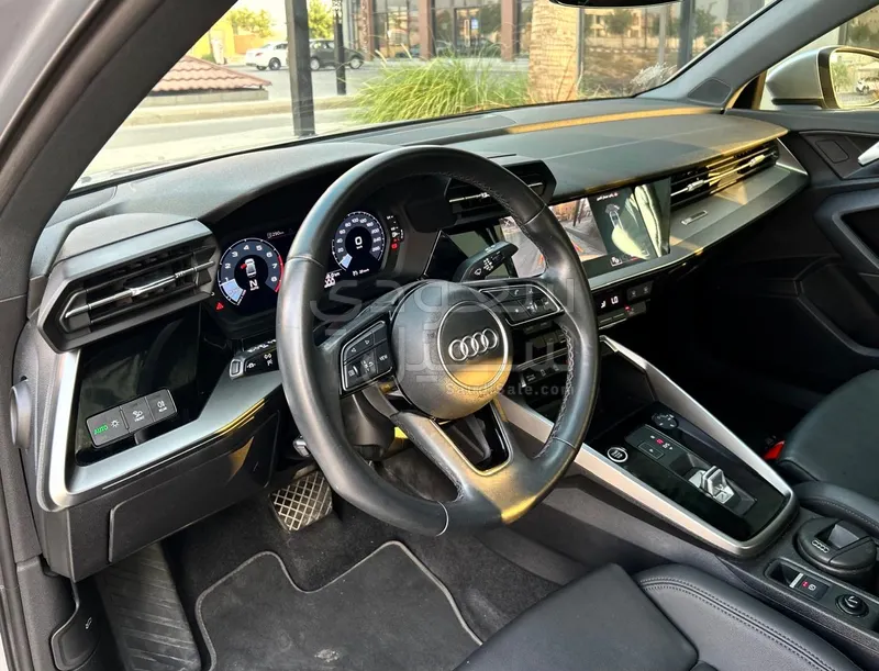 2023 اودي اي 3 30 تي اف اس اي