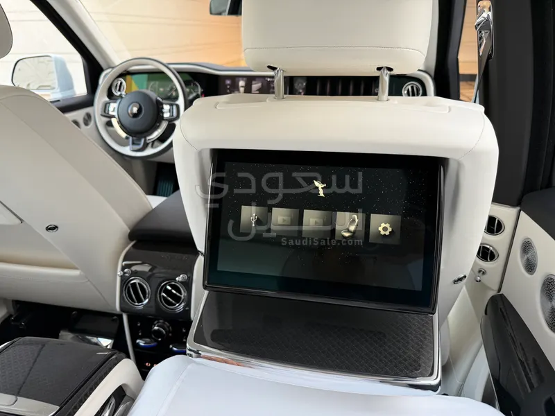 2025 Rolls-Royce Cullinan Black Badge