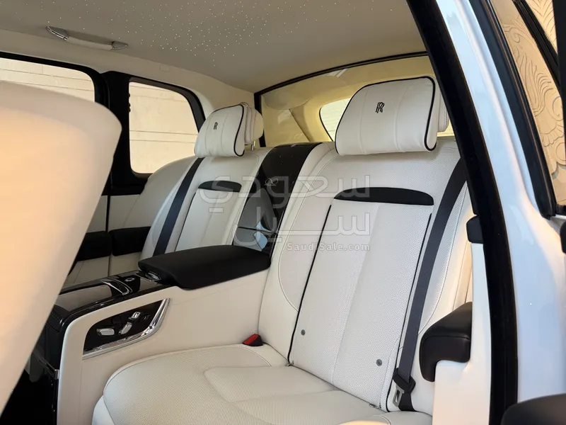 2025 Rolls-Royce Cullinan Black Badge