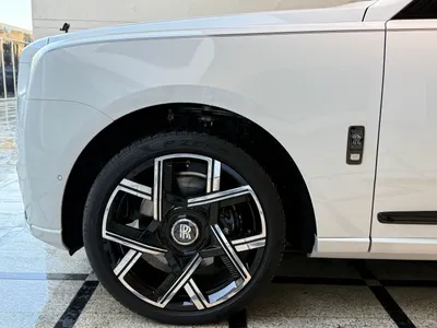 2025 Rolls-Royce Cullinan Black Badge