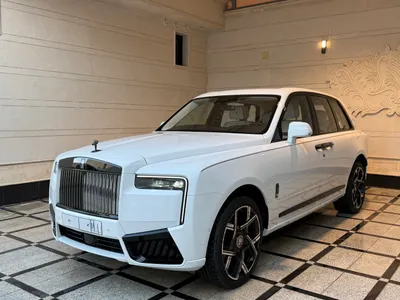 2025 Rolls-Royce Cullinan Black Badge