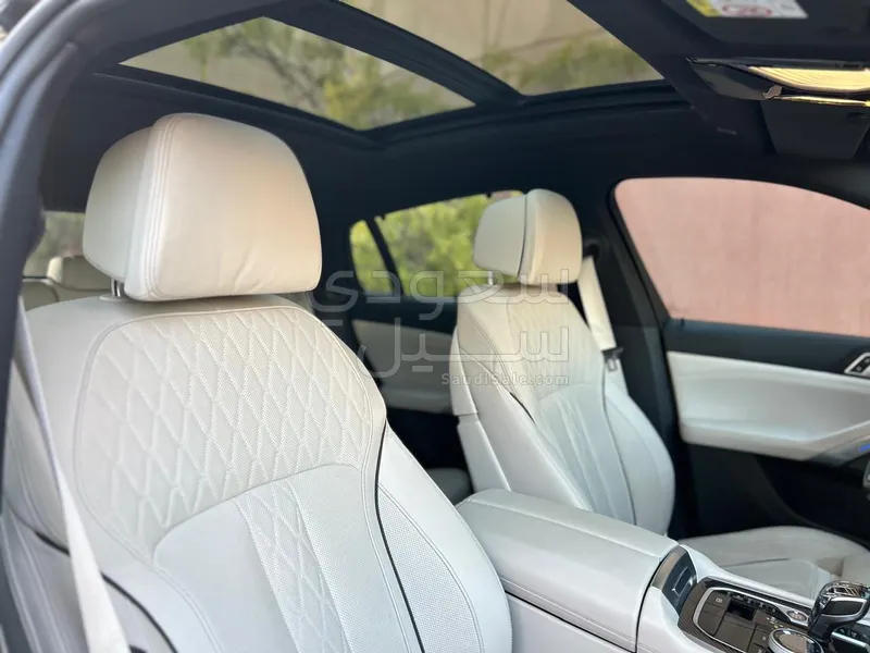 2023 بي ام دبليو الفئة اكس 6 إم 50 أي