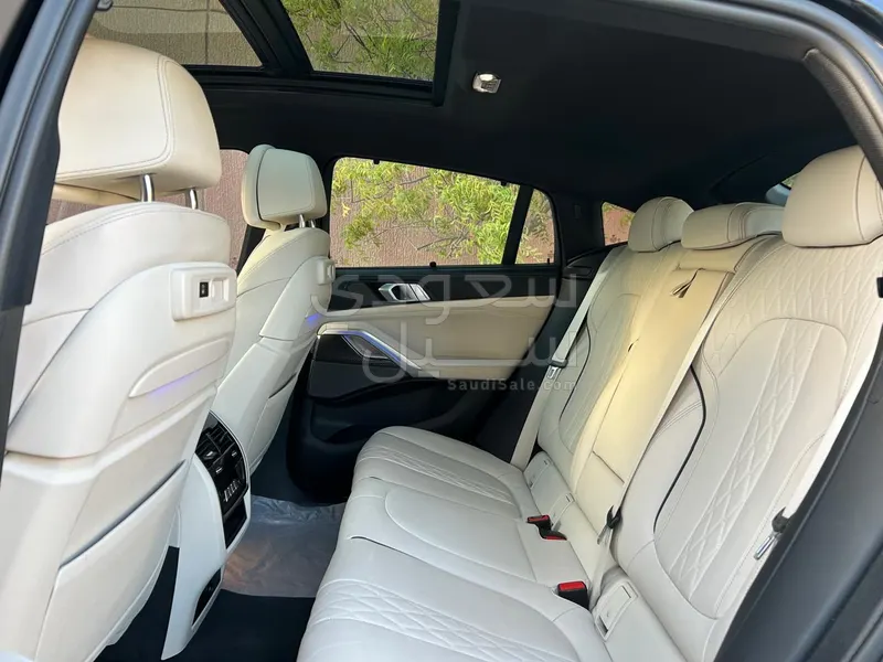 2023 بي ام دبليو الفئة اكس 6 إم 50 أي