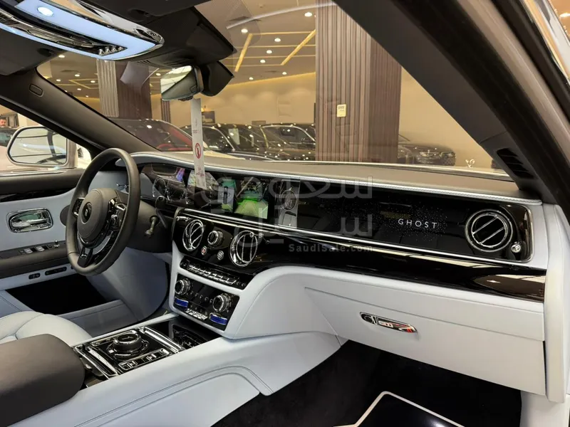 2023 رولز رويس قوست