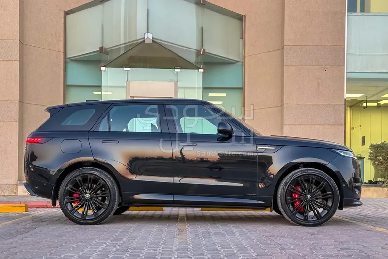 2023 لاند روفر رينج روفر سبورت اوتوبيوجرافي