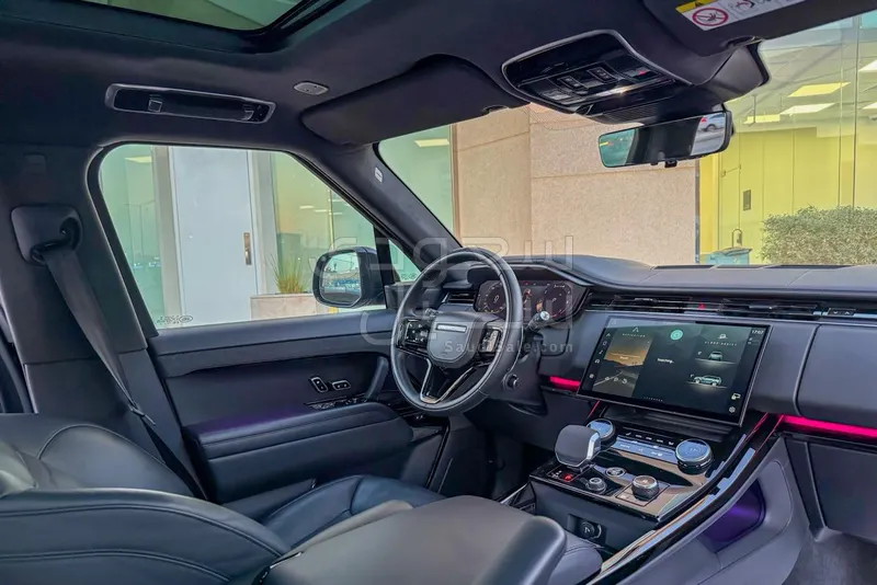 2023 لاند روفر رينج روفر سبورت اوتوبيوجرافي