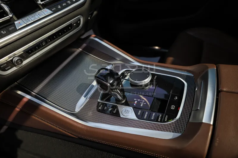 2020 بي ام دبليو الفئة اكس 6 إم 50 أي