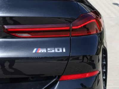 2020 بي ام دبليو الفئة اكس 6 إم 50 أي