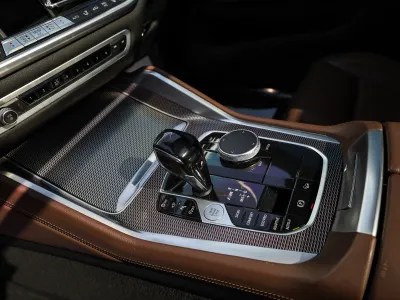 2020 بي ام دبليو الفئة اكس 6 إم 50 أي