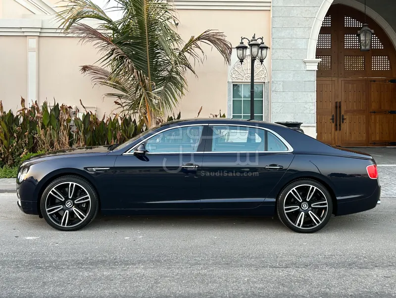 2015 بنتلي كونتيننتل فلاينج سبير