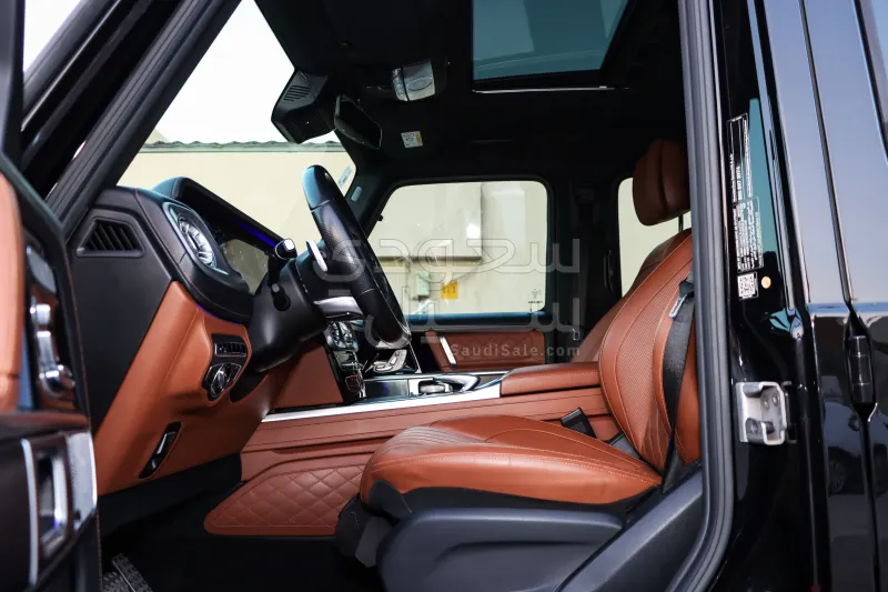 2021 مرسيدس - بنز جي 500 أي إم جي