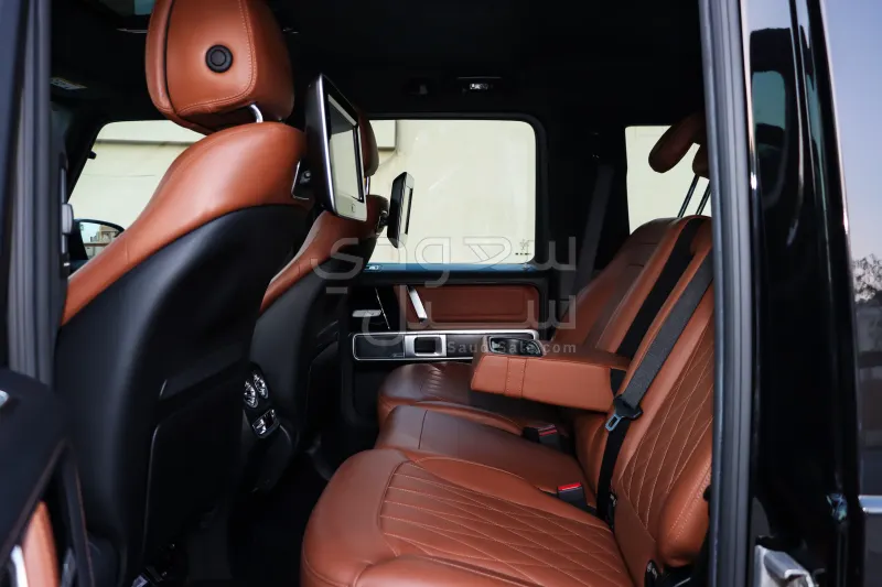 2021 مرسيدس - بنز جي 500 أي إم جي