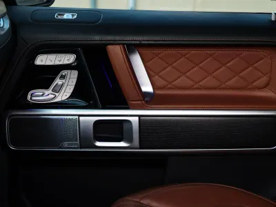 2021 مرسيدس - بنز جي 500 أي إم جي