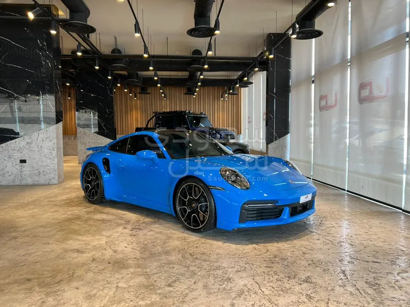 2023 بورش 911 كاريرا اس